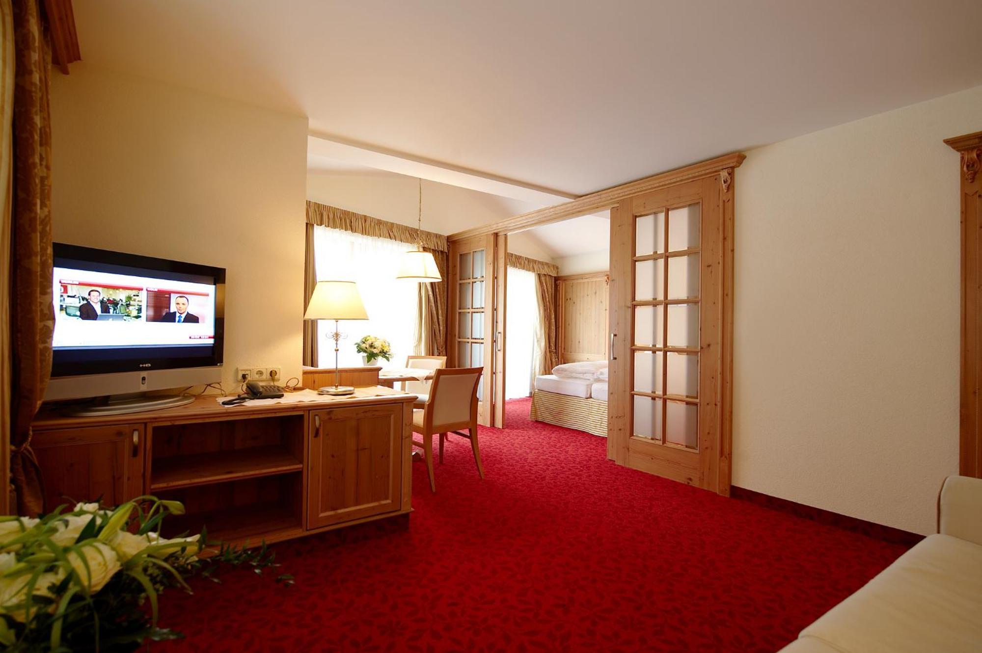 Hotel Solaria Ischgl Exterior photo