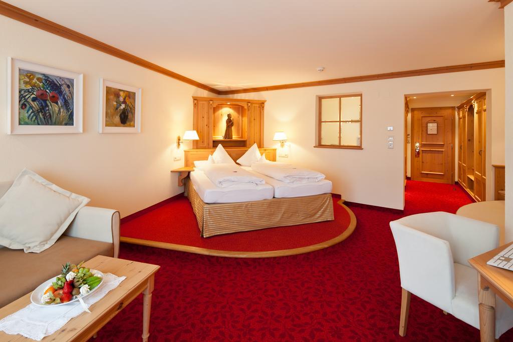 Hotel Solaria Ischgl Exterior photo